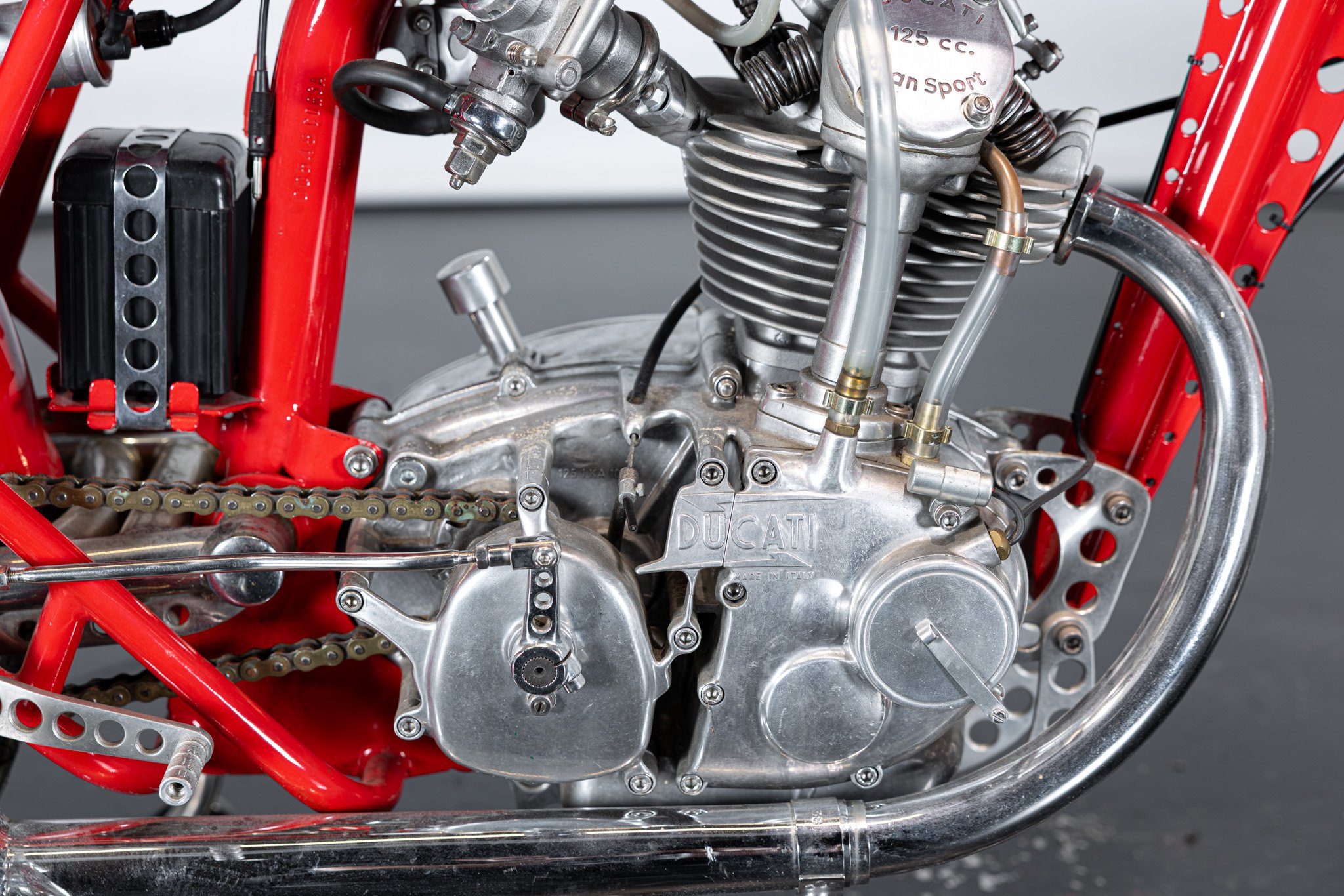 Ducati 125 GRAND SPORT 