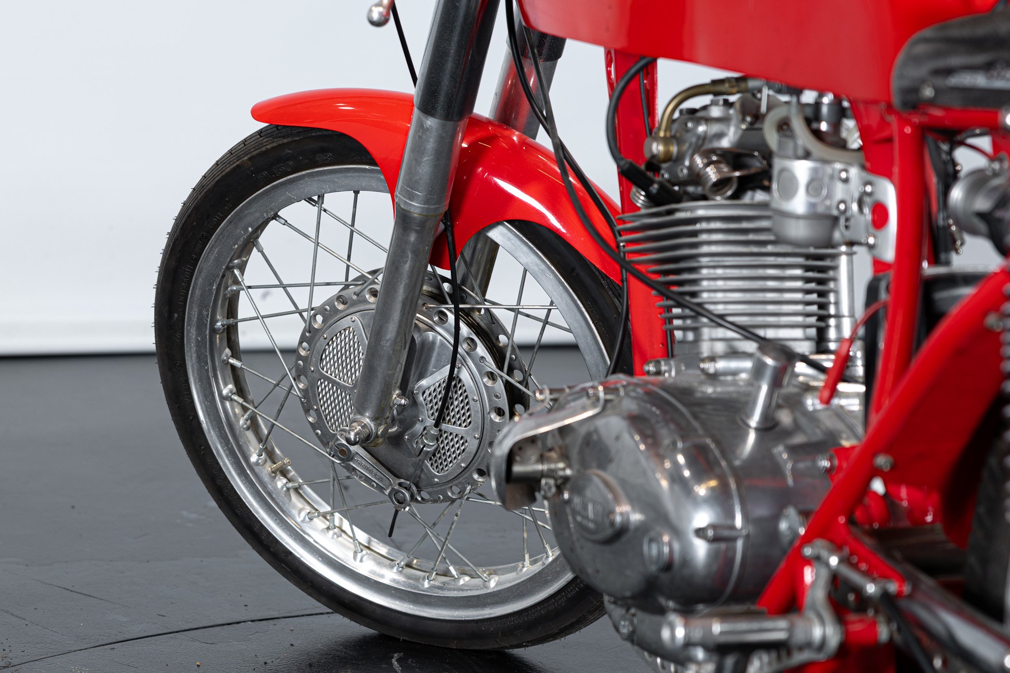 Ducati 125 GRAND SPORT 