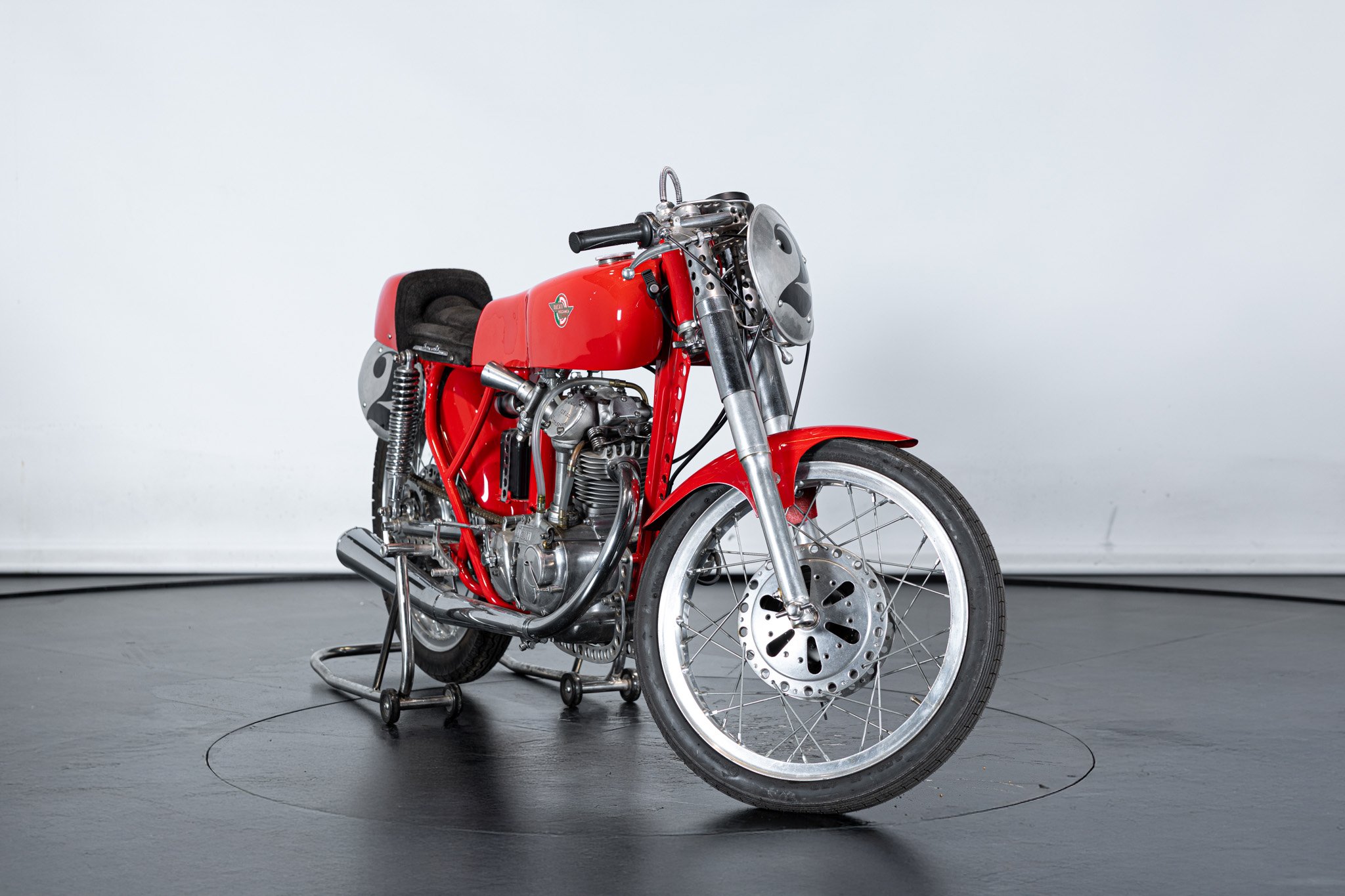 Ducati 125 GRAND SPORT 