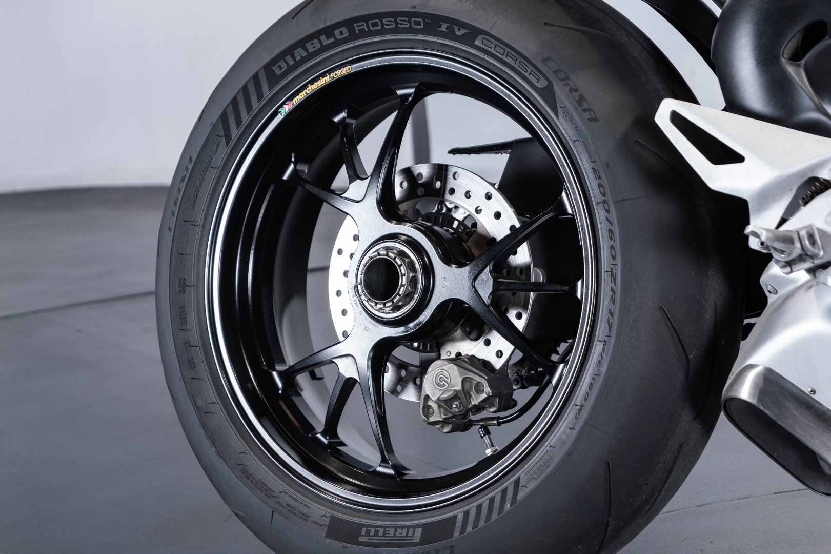 Ducati Ducati Streetfighter V4S 