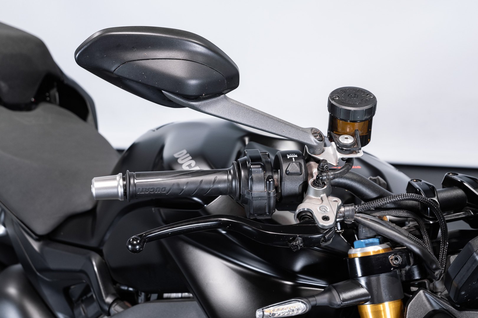 Ducati Ducati Streetfighter V4S 