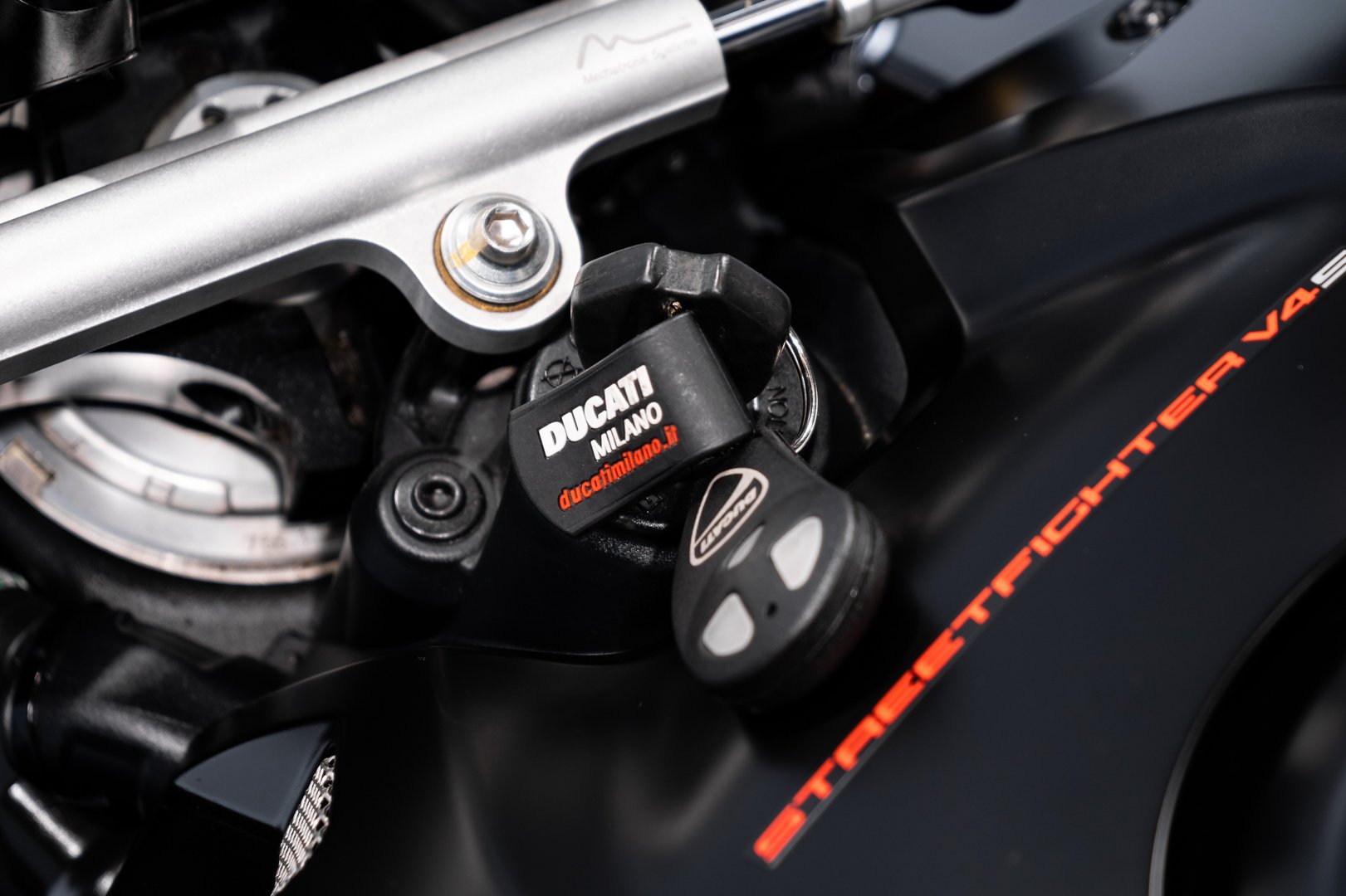 Ducati Ducati Streetfighter V4S 