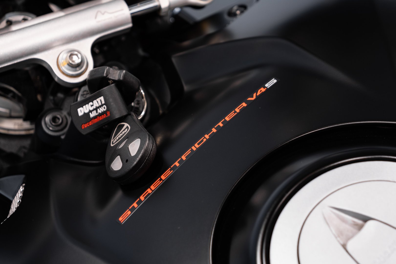 Ducati Ducati Streetfighter V4S 
