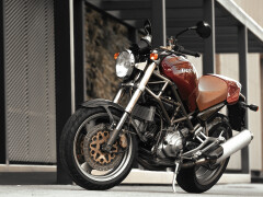 Ducati Monster 900 Club Italia 