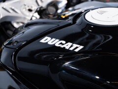 Ducati PANIGALE V4 S BEZZECCHI WORLD CHAMPION REPLICA 