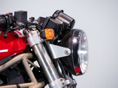 Ducati MONSTER 900 