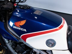 Honda VF 750 F 