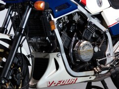 Honda VF 750 F 