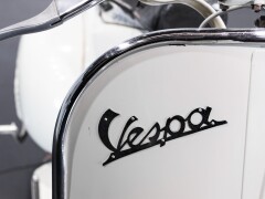 Piaggio VESPA 125 FARO BASSO 