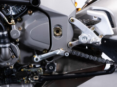 MV Agusta BRUTALE 910 R WORLD CHAMPION    