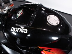 Aprilia TUONO V2 1000 