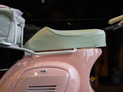 Piaggio VESPA 50 SPECIAL FRAGOLINA DB DESIGN 