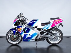 Suzuki RGV GAMMA 250 