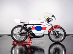 Yamaha TZ 350 Johnny Cecotto Replica 