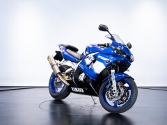 Yamaha R6 